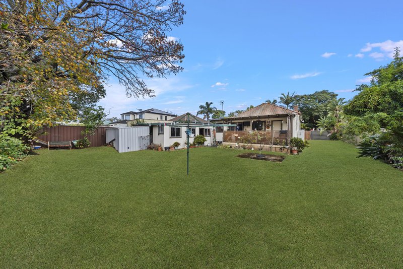 Photo - 74 Renown Avenue, Wiley Park NSW 2195 - Image 10