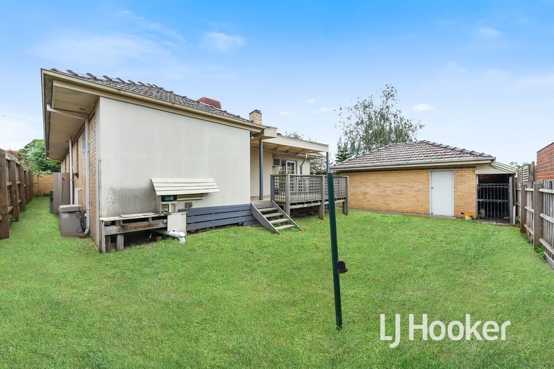 Photo - 74 Robjant Street, Hampton Park VIC 3976 - Image 14