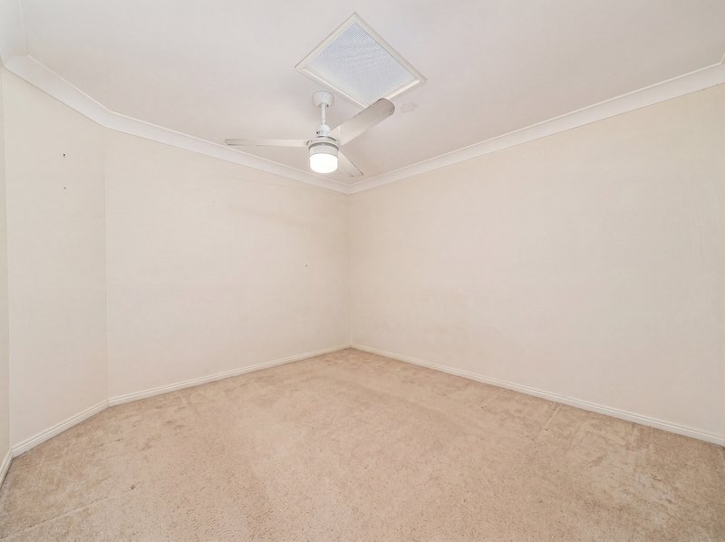 Photo - 74 Shields Street, Redcliffe QLD 4020 - Image 10