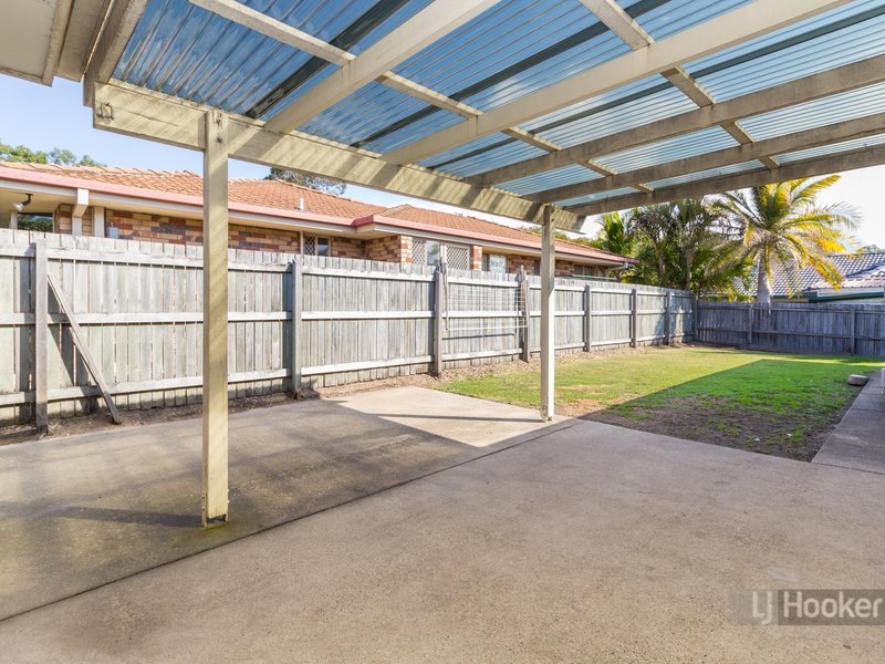 Photo - 74 Solandra Circuit, Regents Park QLD 4118 - Image 4