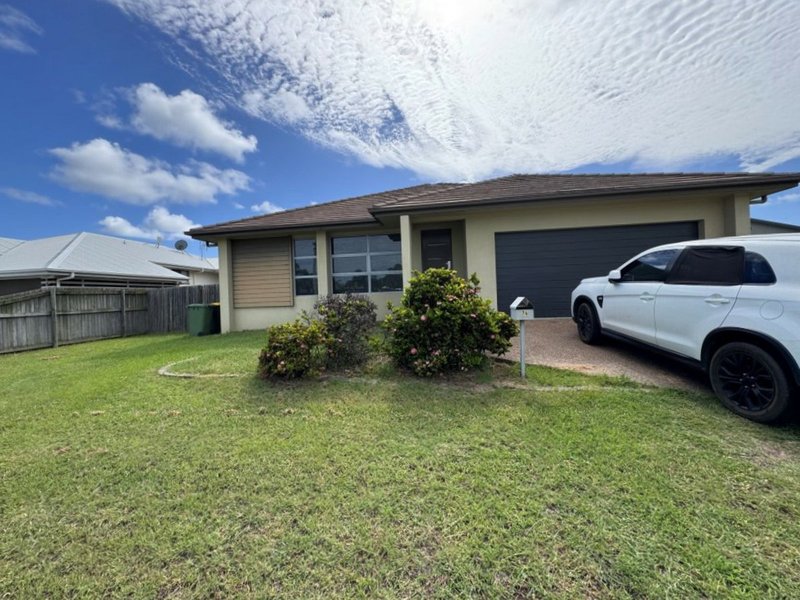 Photo - 74 Soldiers Road, Bowen QLD 4805 - Image 2