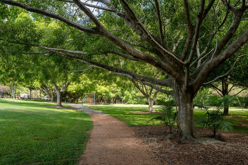 Photo - 74 Stringybark Drive, Chermside West QLD 4032 - Image 14