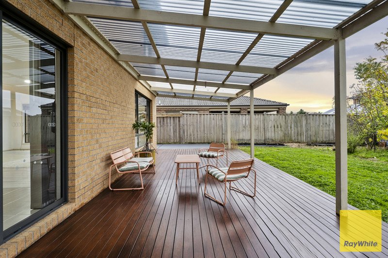 Photo - 74 Sunset Views Boulevard, Tarneit VIC 3029 - Image 20