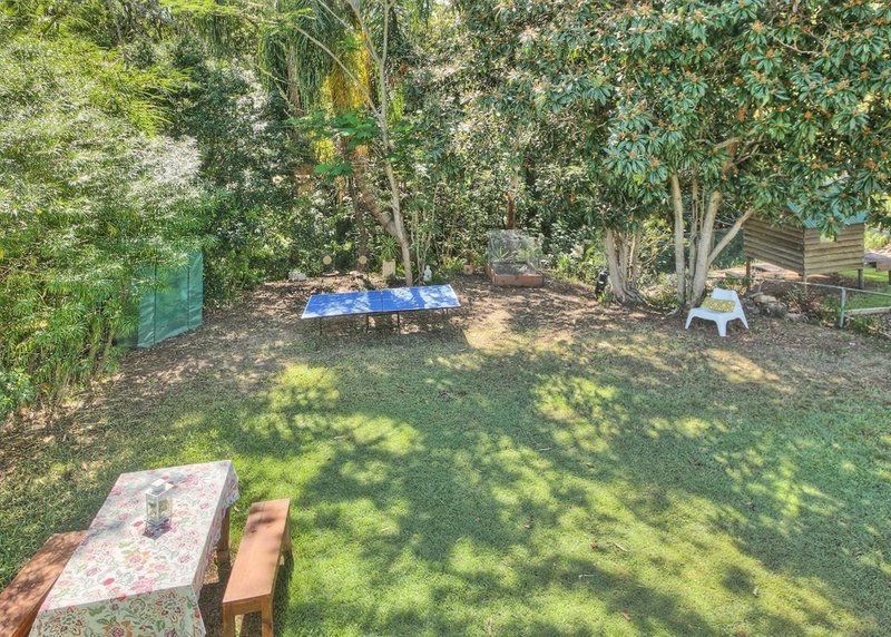 Photo - 74 Sunshine Avenue, Tarragindi QLD 4121 - Image 9