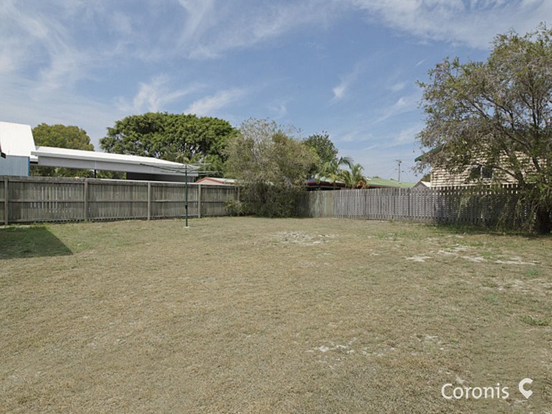 Photo - 74 Taylor Avenue, Golden Beach QLD 4551 - Image 7