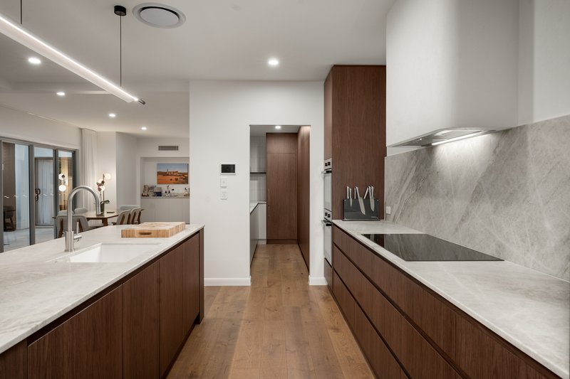 Photo - 74 Towers Street, Ascot QLD 4007 - Image 4