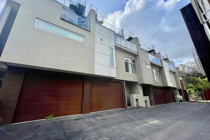 Photo - 7/4 Urquhart Street, Northcote VIC 3070 - Image 12