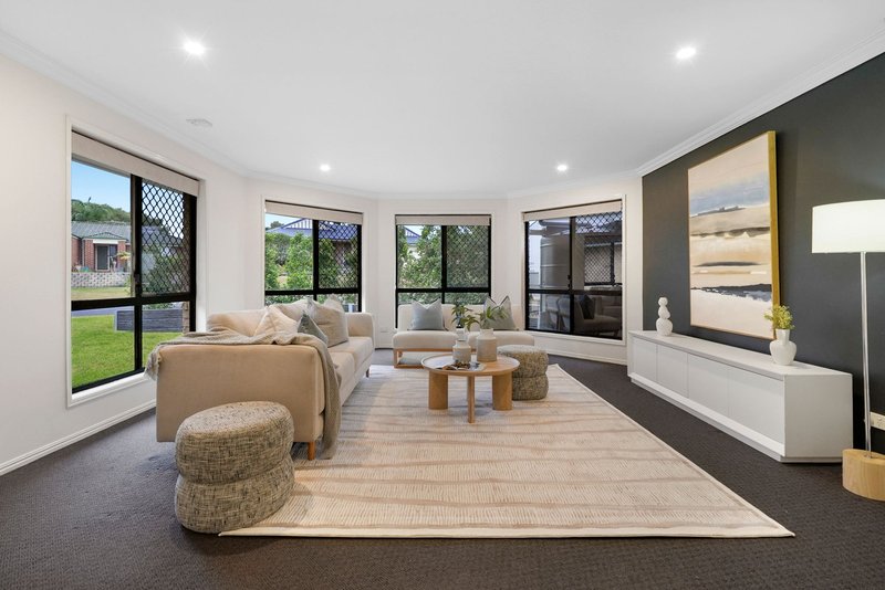 Photo - 74 Warrego Crescent, Murrumba Downs QLD 4503 - Image 2