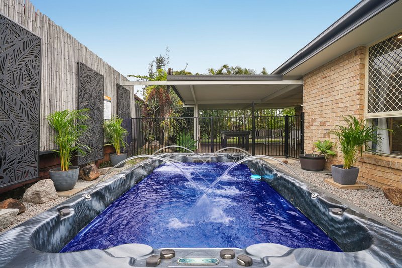 Photo - 74 Warrego Crescent, Murrumba Downs QLD 4503 - Image 7