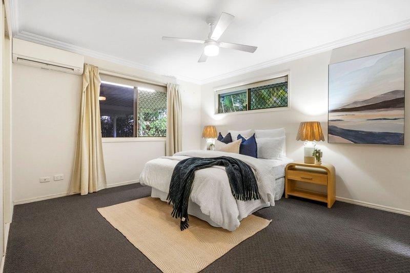 Photo - 74 Warrego Crescent, Murrumba Downs QLD 4503 - Image 14