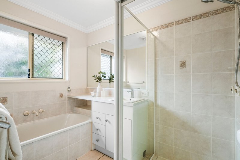 Photo - 74 Warrego Crescent, Murrumba Downs QLD 4503 - Image 15