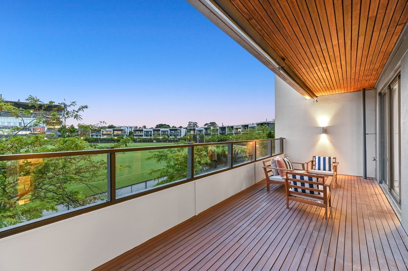 Photo - 74 Waverley Park Drive, Mulgrave VIC 3170 - Image 9