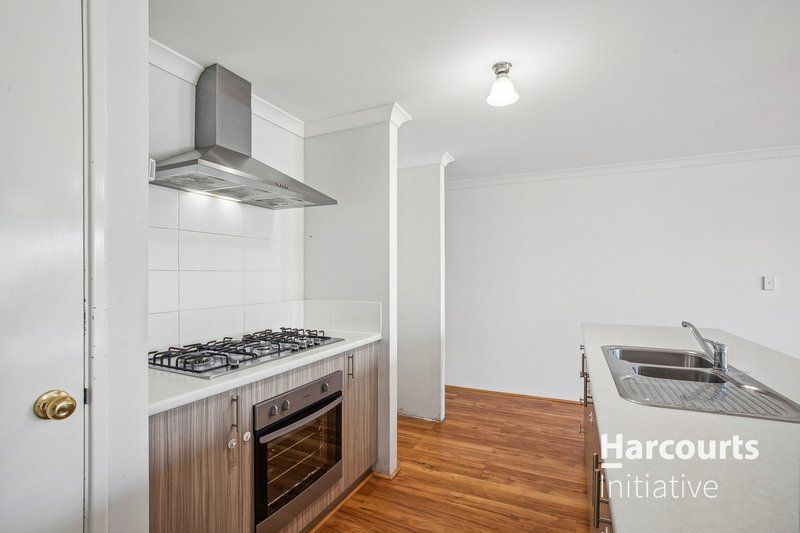 Photo - 74 Wilding Boulevard, Ellenbrook WA 6069 - Image 6