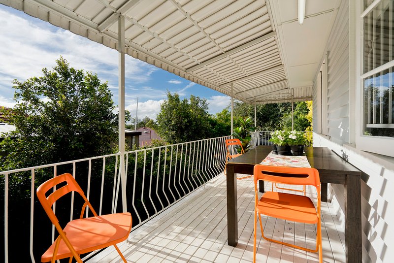 Photo - 74 Woking Street, Keperra QLD 4054 - Image 8