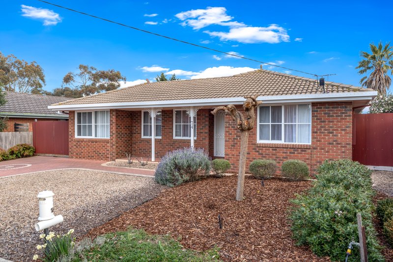 74 Yarcombe Crescent, Craigieburn VIC 3064