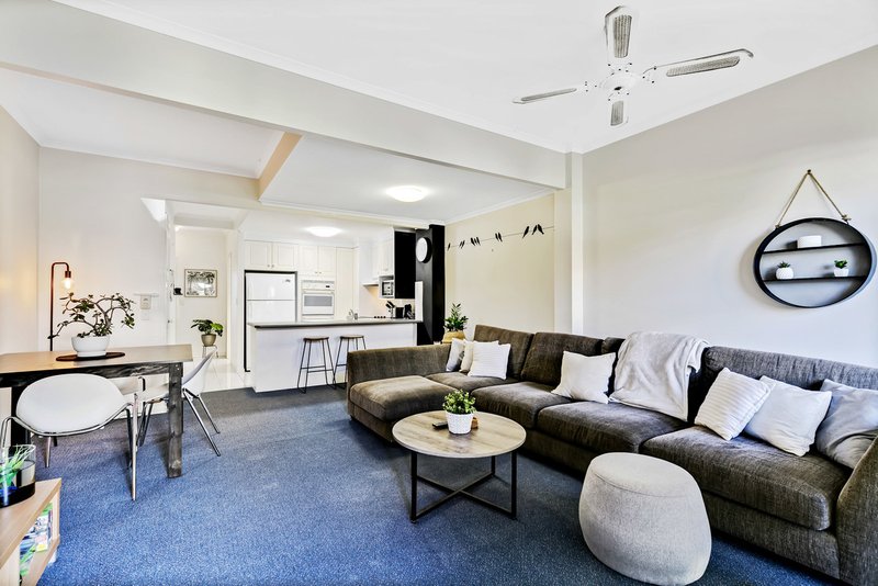 Photo - 7/40-46 Memorial Avenue, Maroochydore QLD 4558 - Image 4