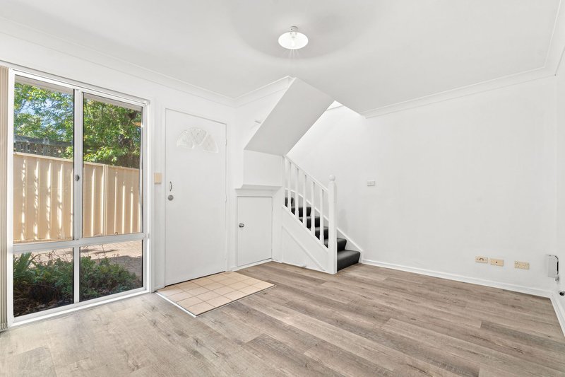 Photo - 7/40 Frederick Street, Point Frederick NSW 2250 - Image 2