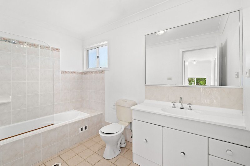 Photo - 7/40 Frederick Street, Point Frederick NSW 2250 - Image 4