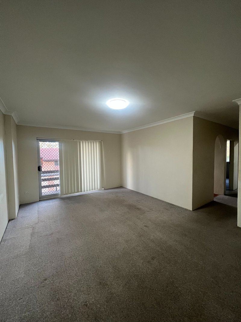 Photo - 7/40 Manchester St , Merrylands NSW 2160 - Image 2