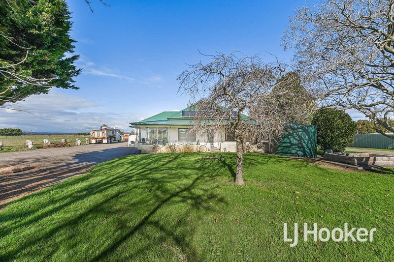 Photo - 740 Murray Road, Garfield VIC 3814 - Image 2