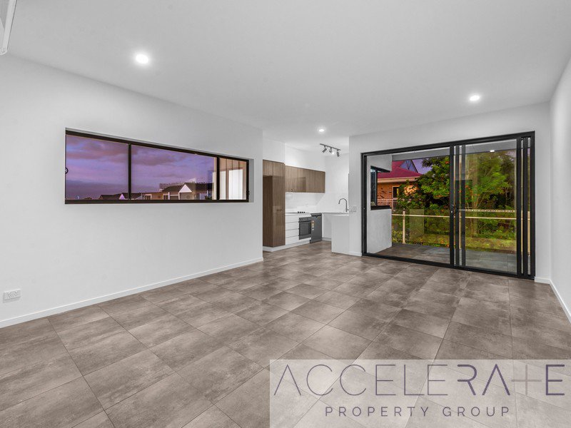 Photo - 7/40 Nicklin Street, Coorparoo QLD 4151 - Image 2