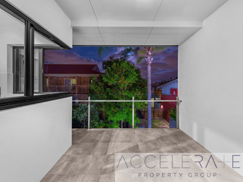 Photo - 7/40 Nicklin Street, Coorparoo QLD 4151 - Image 7