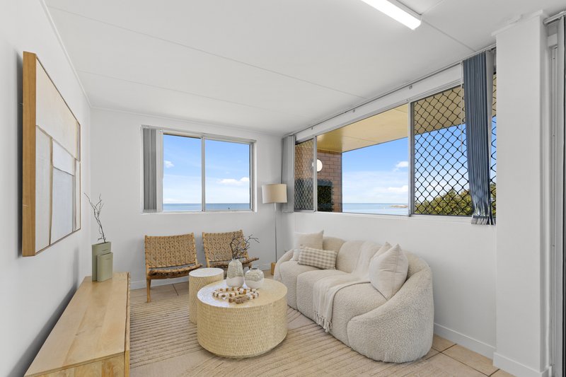 Photo - 7/40 Prince Edward Parade, Redcliffe QLD 4020 - Image 6