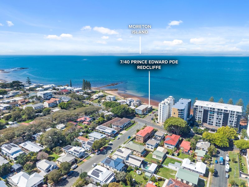 Photo - 7/40 Prince Edward Parade, Redcliffe QLD 4020 - Image 24