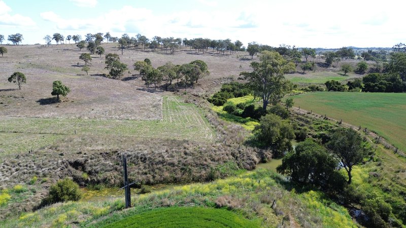 Photo - 741 Goombungee Meringandan Road, Muniganeen QLD 4352 - Image 9