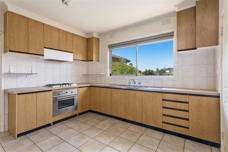 Photo - 741 High Street Road, Glen Waverley VIC 3150 - Image 4