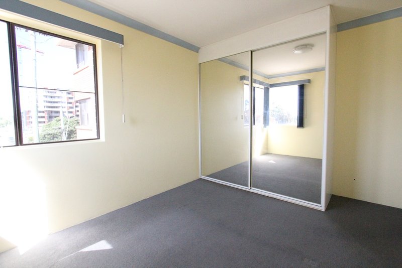 Photo - 7/41 Mill Road, Liverpool NSW 2170 - Image 5