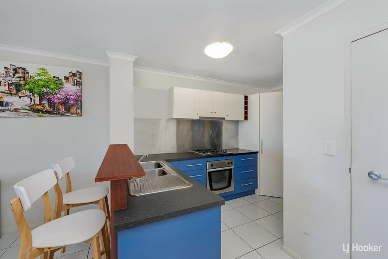 Photo - 74/11-17 Stanley Street, Townsville City QLD 4810 - Image 3