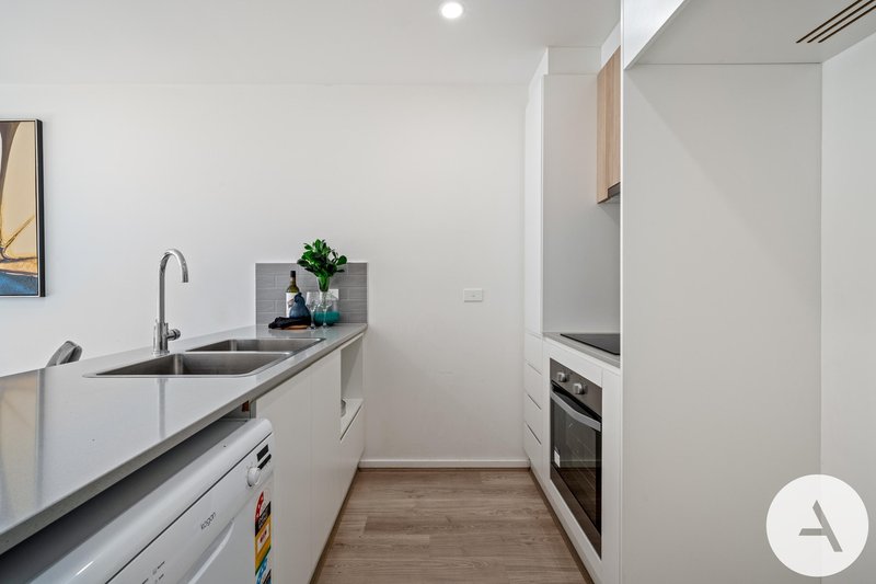 Photo - 74/167 Mortimer Lewis Drive, Greenway ACT 2900 - Image 9