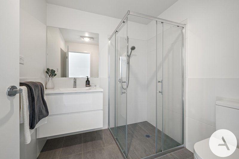 Photo - 74/167 Mortimer Lewis Drive, Greenway ACT 2900 - Image 14