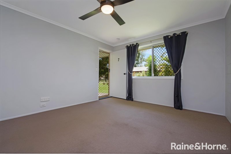 Photo - 7/42 Marten Street, South Gladstone QLD 4680 - Image 7