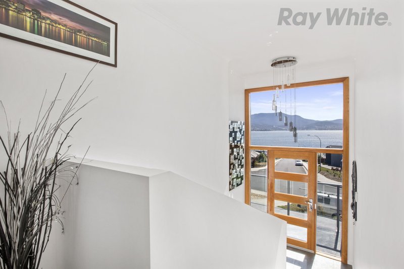 Photo - 742 Oceana Drive, Tranmere TAS 7018 - Image 7