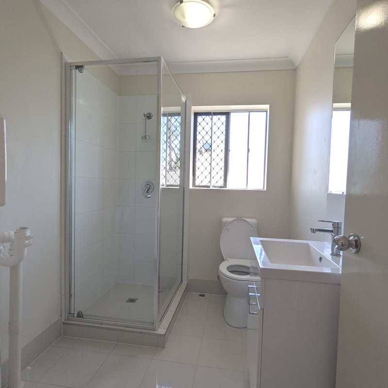 Photo - 7/42 Swain Street, Holland Park West QLD 4121 - Image 5