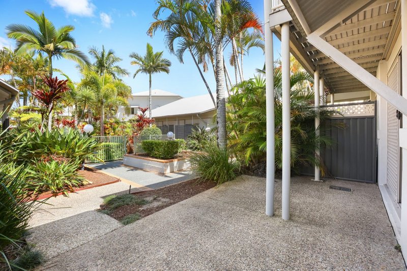 Photo - 74/2320-2330 Gold Coast Highway, Mermaid Beach QLD 4218 - Image 4