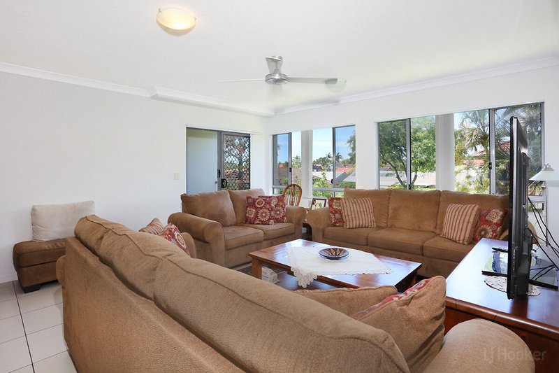 Photo - 7/425 Pine Ridge Road, Runaway Bay QLD 4216 - Image 4