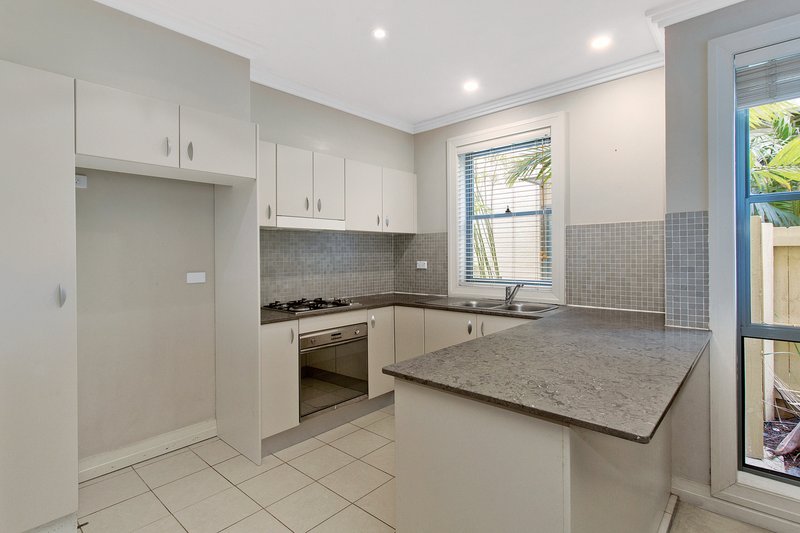 Photo - 7/42A Burchmore Road, Manly Vale NSW 2093 - Image 3