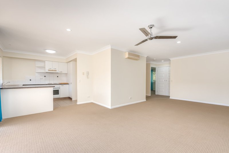 Photo - 7/44 Brighton Street, Biggera Waters QLD 4216 - Image 6