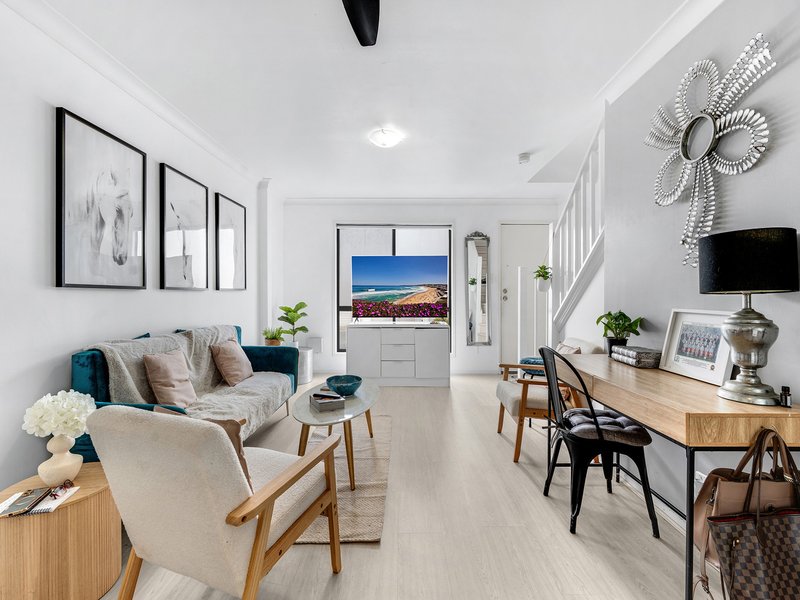 Photo - 74/40-56 Gledson Street, North Booval QLD 4304 - Image 3