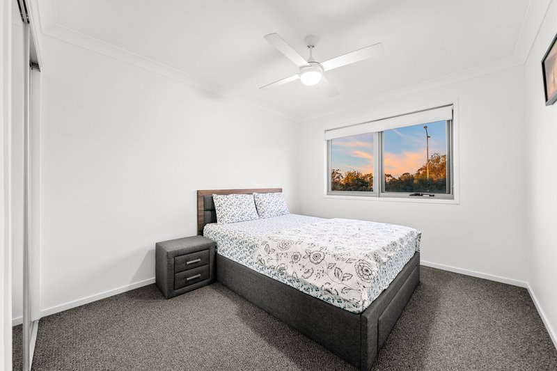Photo - 74/48 Berkshire Place, Heathwood QLD 4110 - Image 9
