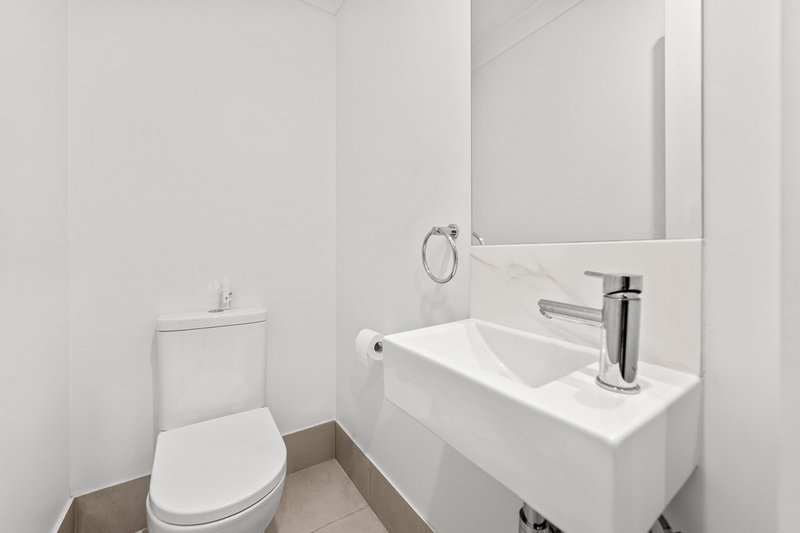 Photo - 74/48 Berkshire Place, Heathwood QLD 4110 - Image 13