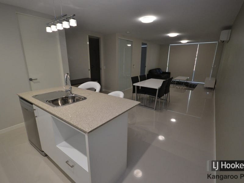 Photo - 7/450 Main Street, Kangaroo Point QLD 4169 - Image 1