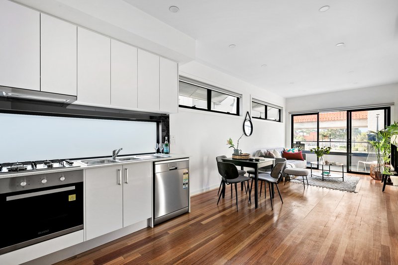 Photo - 7/46 Hudson Street, Coburg VIC 3058 - Image 2