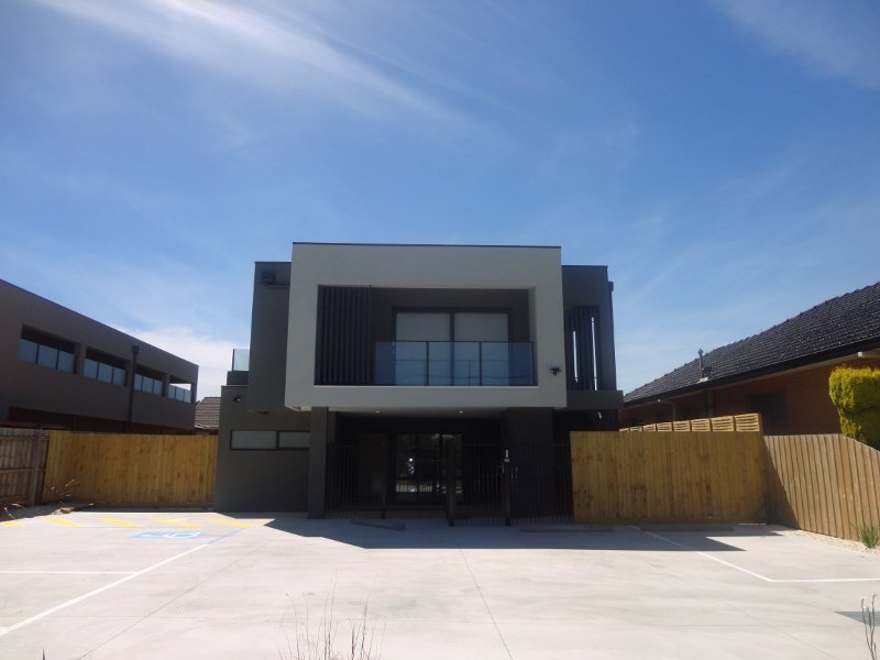 Photo - 7/46 Koonawarra Street, Clayton VIC 3168 - Image 1