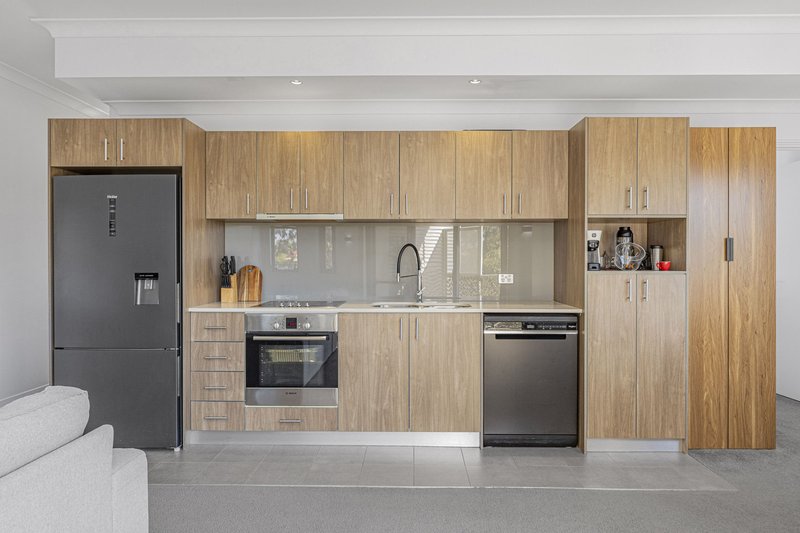 Photo - 74/6 Walsh Loop, Joondalup WA 6027 - Image 5