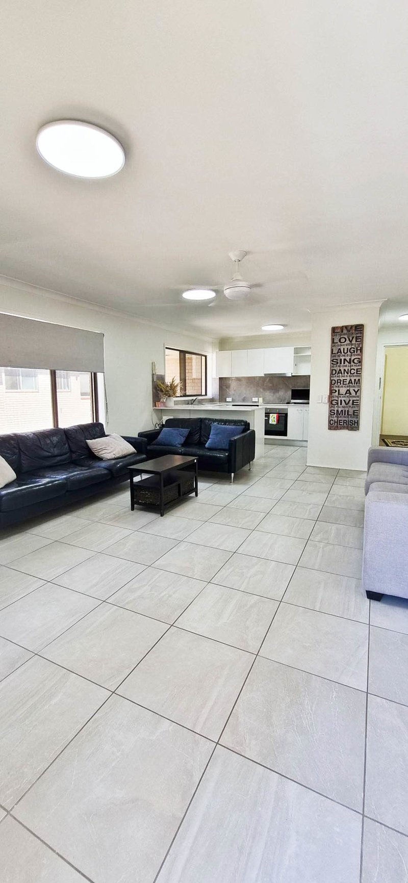 Photo - 7/47 Britannia Ave , Broadbeach QLD 4218 - Image 3