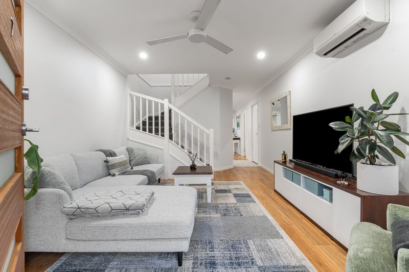 Photo - 7/47 Gamelin Crescent, Stafford QLD 4053 - Image 3